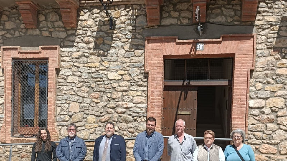 Ubach (c) sustituye desde ayer a Riera, tercero por la izquierda. - ERC