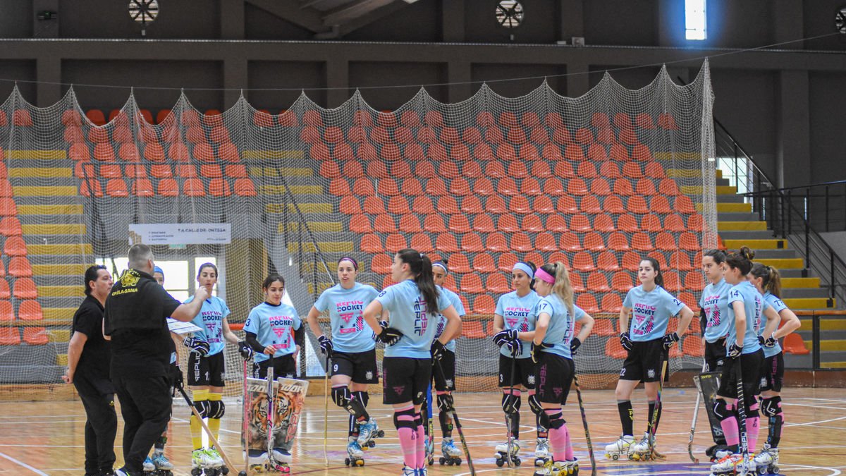 L’equip del Pla d’Urgell va fer ahir el primer entrenament a la pista anomenada Superiora de San Juan. - CLARA LIÁÑEZ