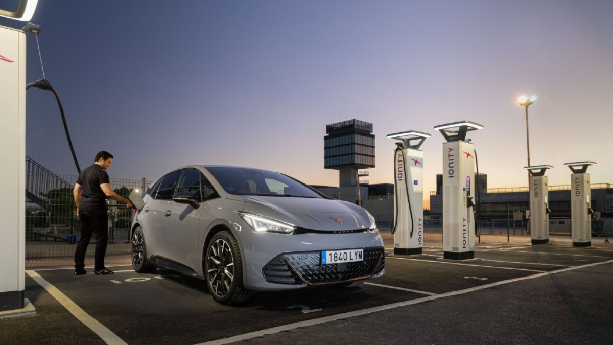 Testtribe és una innovadora acció dins de l’estratègia de Cupra per impulsar la mobilitat elèctrica, amb el nou Tavascan.