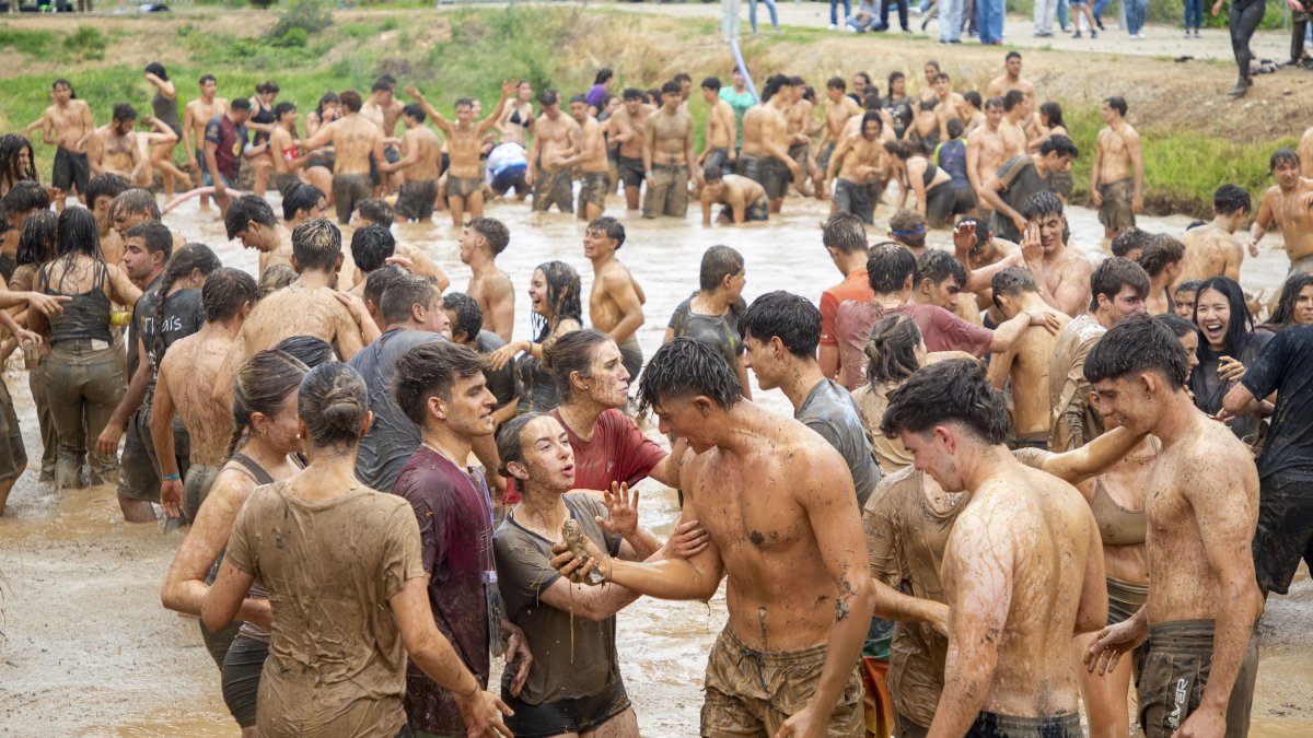 La actividad de la Txaranga-Bassa Fang, una de las propuestas con más éxito de participantes.