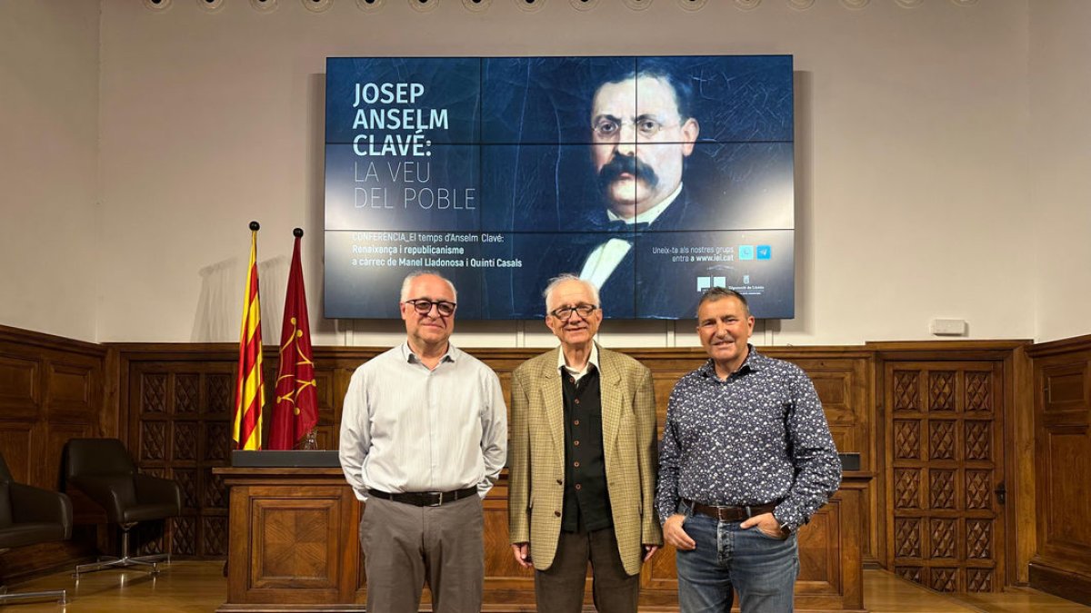 L’Aula Magna de l’IEI va acollir ahir l’inici del cicle sobre Clavé. - IEI