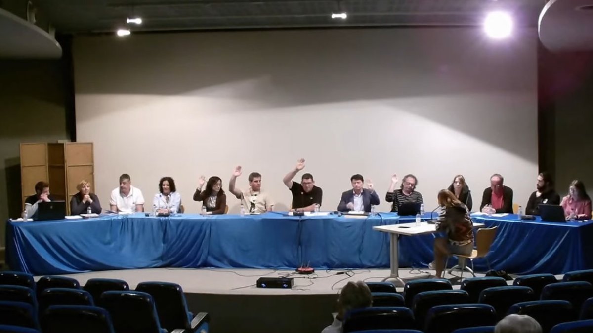 El pleno del pasado lunes fue el detonante de la dimisión del alcalde. - AJUNTAMENT D’ALMACELLES