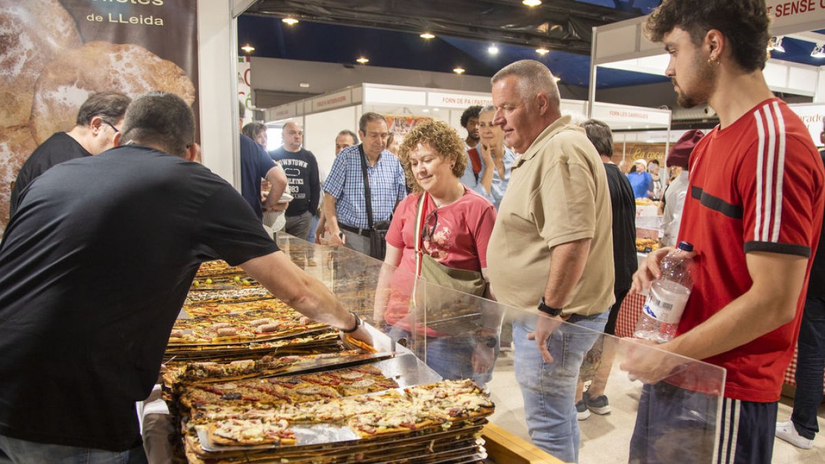 El certamen va reunir una vintena d’expositors a l’Espai MerCAT dissabte i ahir diumenge. - LAIA PEDRÓS