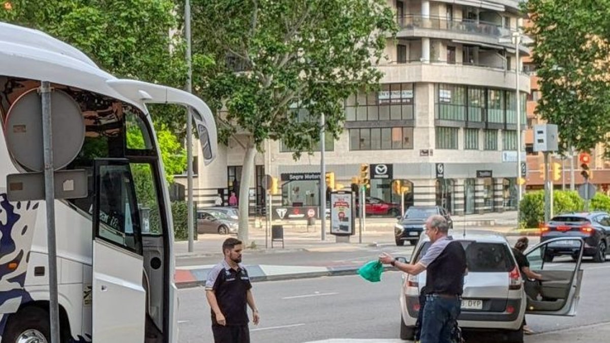 Txus Vidorreta fue visto saliendo del hotel NH Pirineos de Lleida.