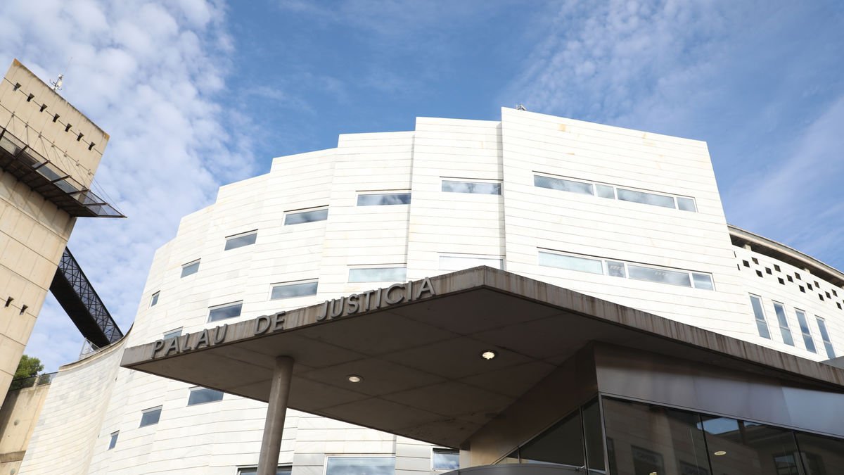 Imagen del edificio judicial del Canyeret. - SEGRE