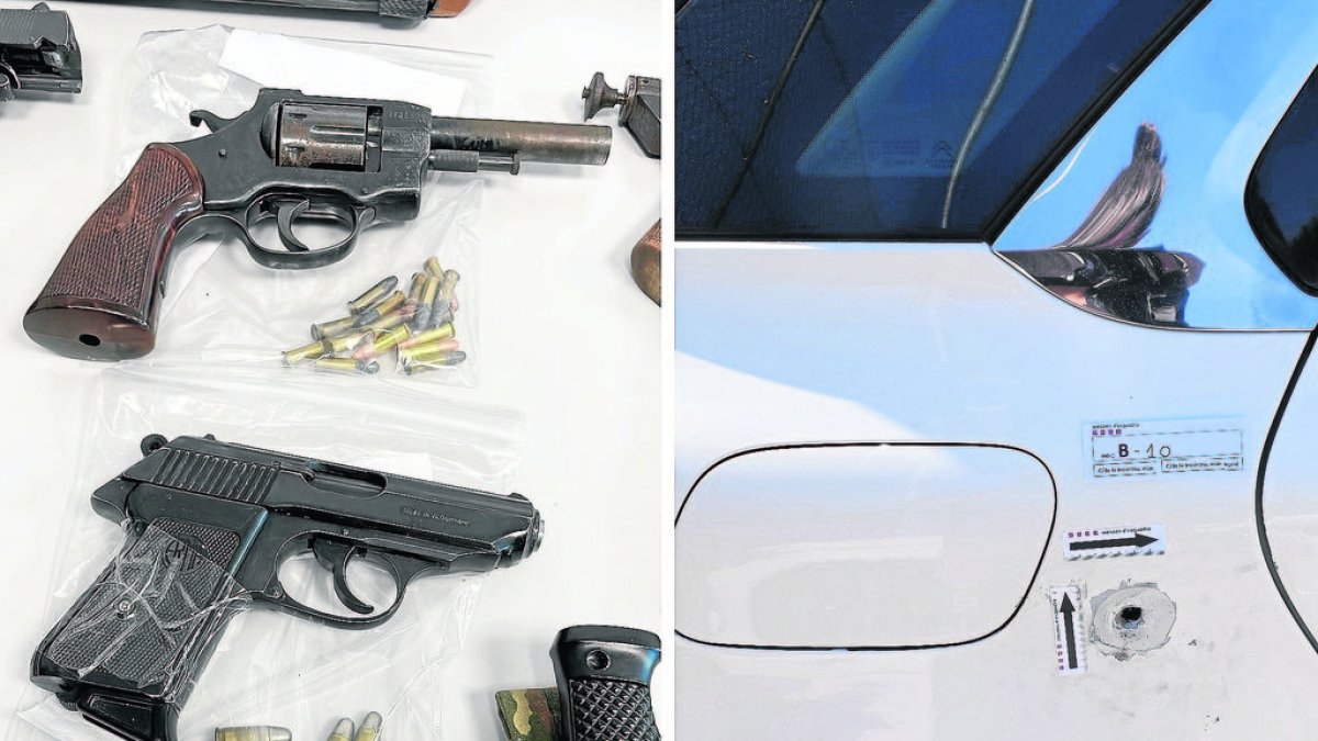 Imagen de dos de las pistolas decomisadas y del impacto de bala en un coche. - MOSSOS D’ESQUADRA