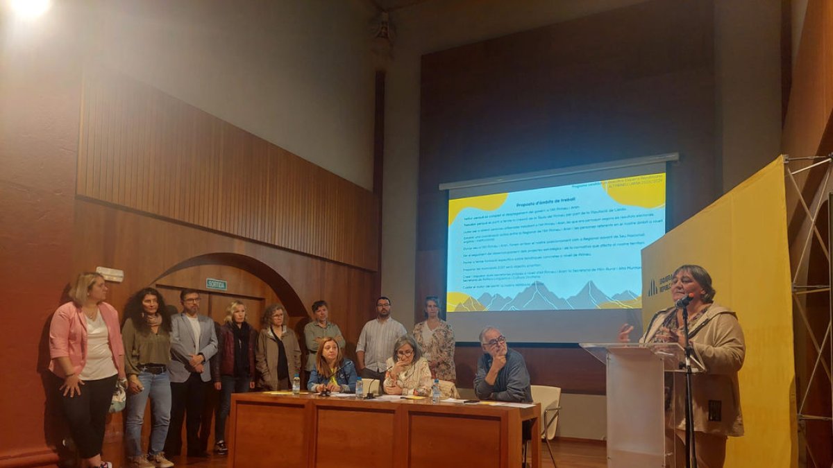 Imatge de la nova executiva elegida al congrés d’ERC de l’Alt Pirineu i Aran. - ERC
