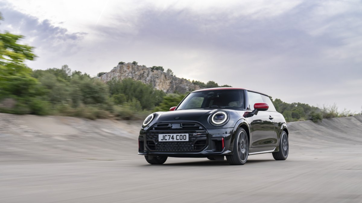 Aquest any, va captar tota l’atenció la submarca Mini John Cooper Works, una àrea orientada a la competició, que impregna el segment d’alt rendiment.