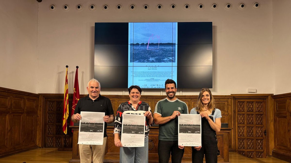 Presentación ayer en el IEI de Nilak, que descentraliza las artes en vivo de la ciudad al ámbito rural. - IEI