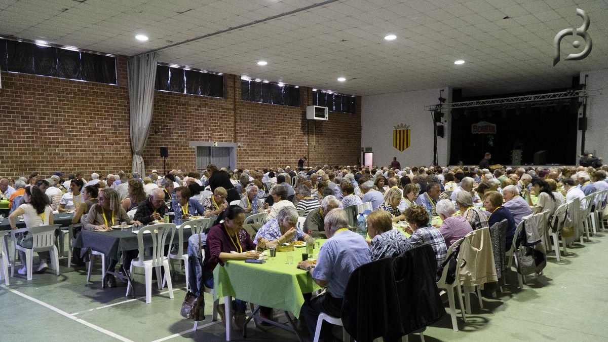 El dinar de germanor al pavelló de Bellmunt. - CC NOGUERA