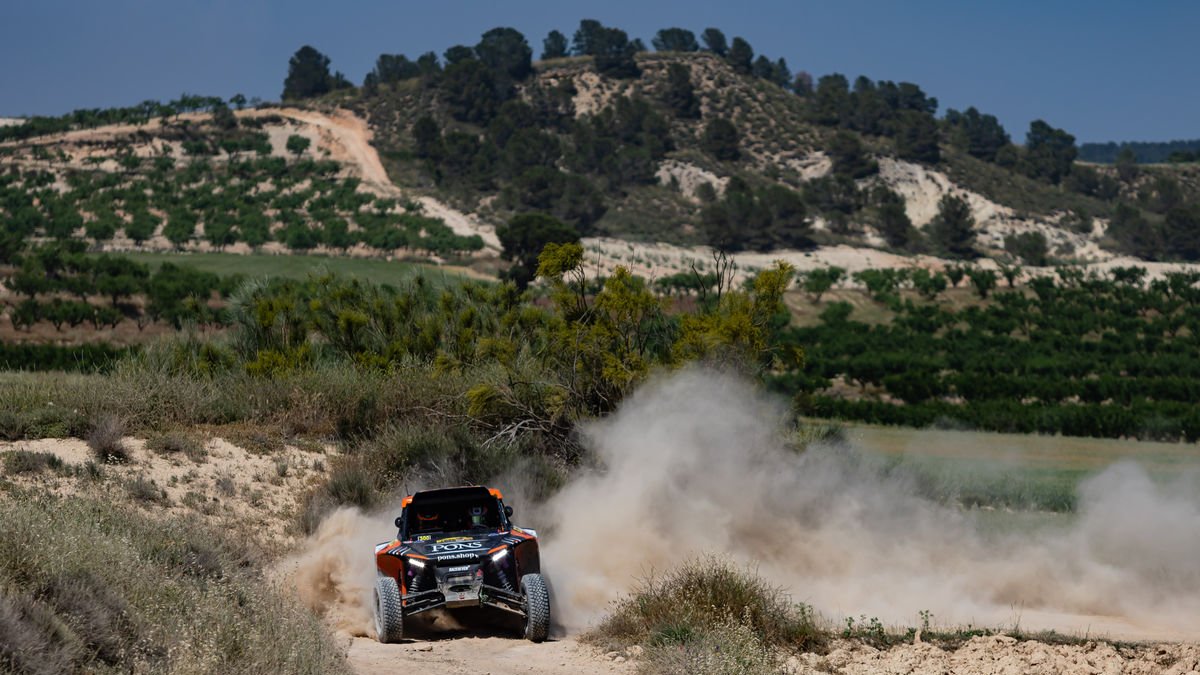 El vehículo de Eduard Pons y Jaume Betriu, durante la prueba. - KFOTO