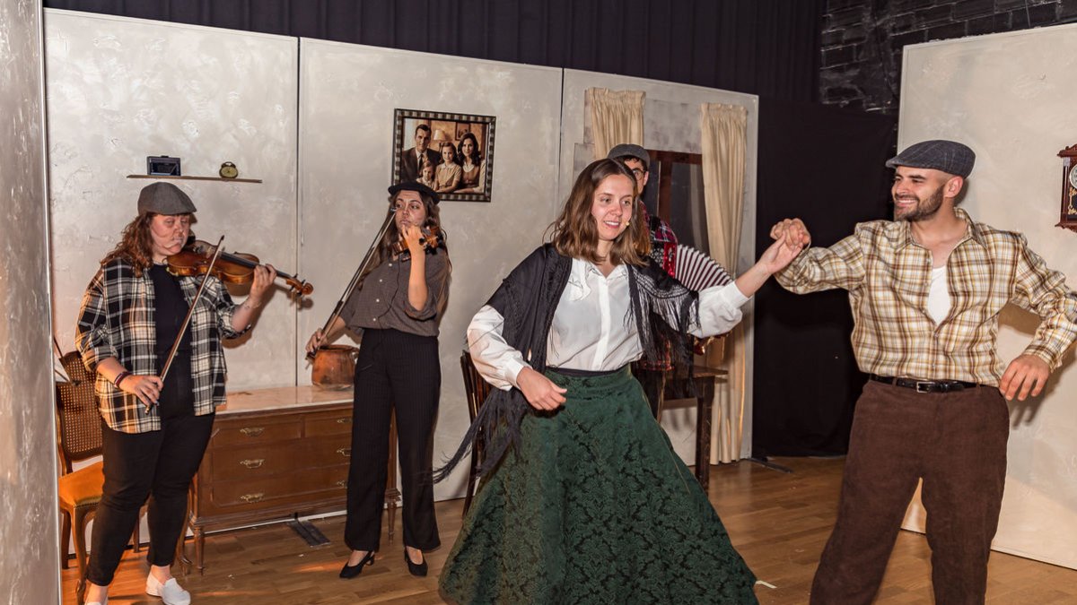 Les funcions s’han portat a terme a la sala polivalent del pavelló Francesc Betriu.