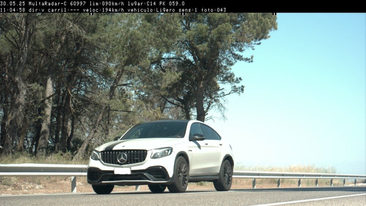 Aquest Mercedes circulava a 194 km/h divendres passat. - MOSSOS D’ESQUADRA
