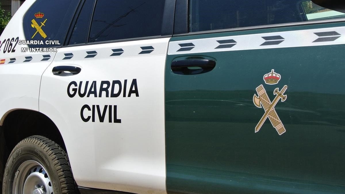 GUARDIA CIVIL - Archivo