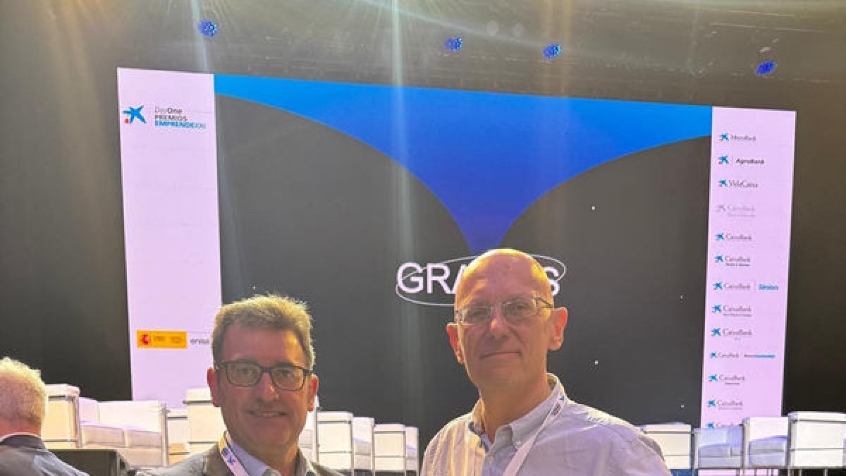 Josep M. Gonzàlez (CaixaBank) i Ramón Jiménez (UniSCool). - CAIXABANK