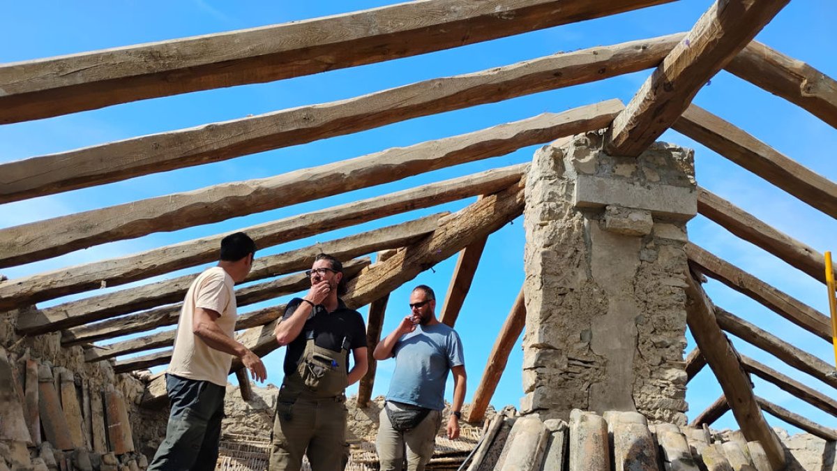 Los trabajos de rehabilitación del tejado del castillo de L’Espluga Calba se prolongarán durante algo más de dos meses - AYUNTAMIENTO DE L’ESPLUGA CALBA