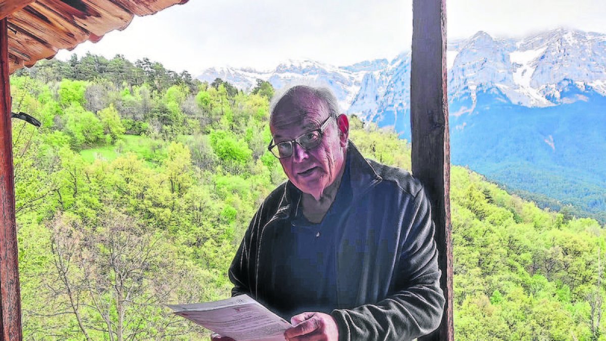 Miquel Dalmau, a la seua casa de Cava. - C.SANS