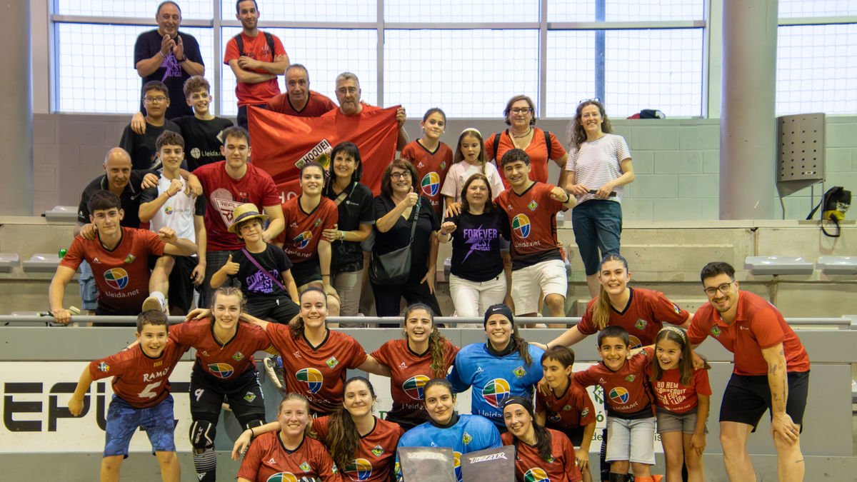 Las jugadoras del HC Alpicat no fallaron y están a una victoria de regresar a la OK Liga. - ANIOL MORAL