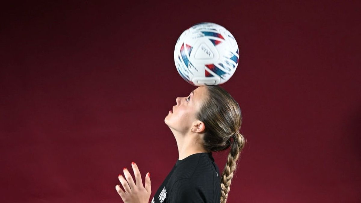 Jordina Rovira, en una foto promocional amb la seua universitat.
