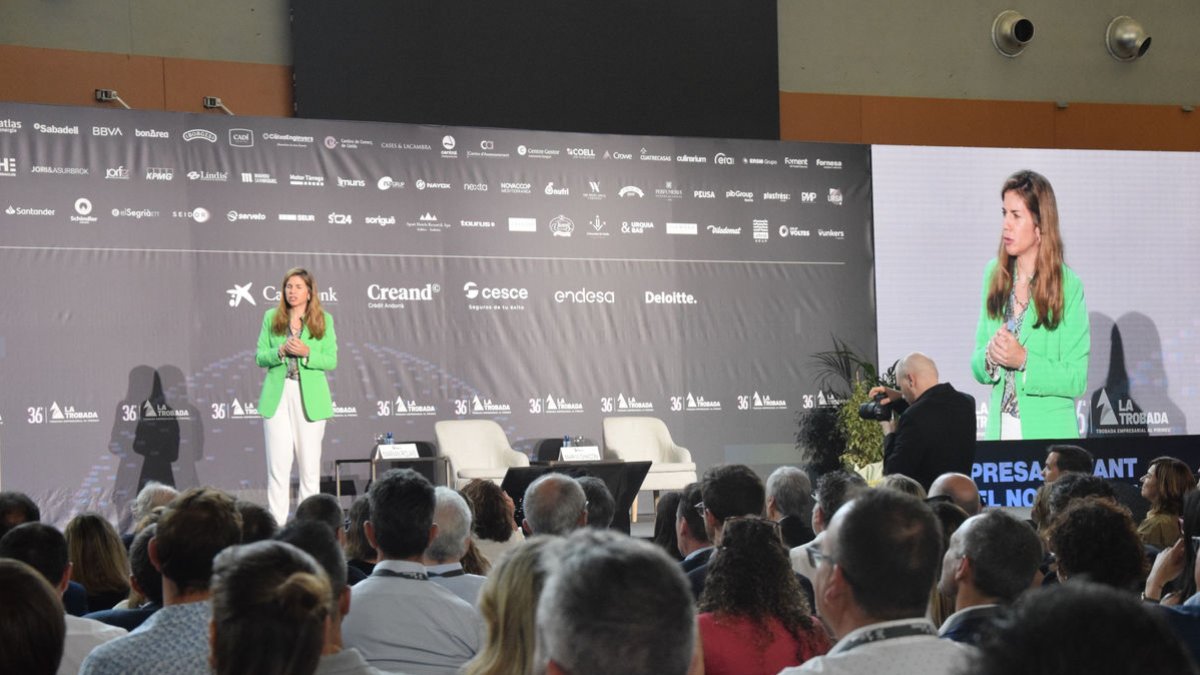 Marian Rojas habló ante 900 empresarios. - C.SANS