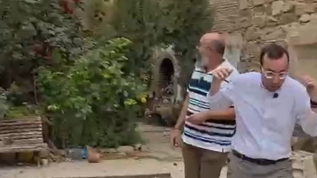 Menores tiran piedras al líder del PP en el Barri Antic de Lleida