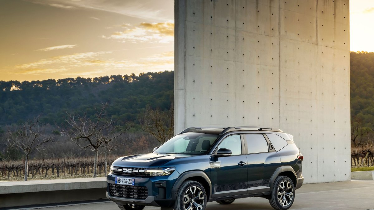 Incorpora l’innovador motor de bicarburació gasolina/GLP, que completa la gamma de propulsors amb etiqueta ECO.