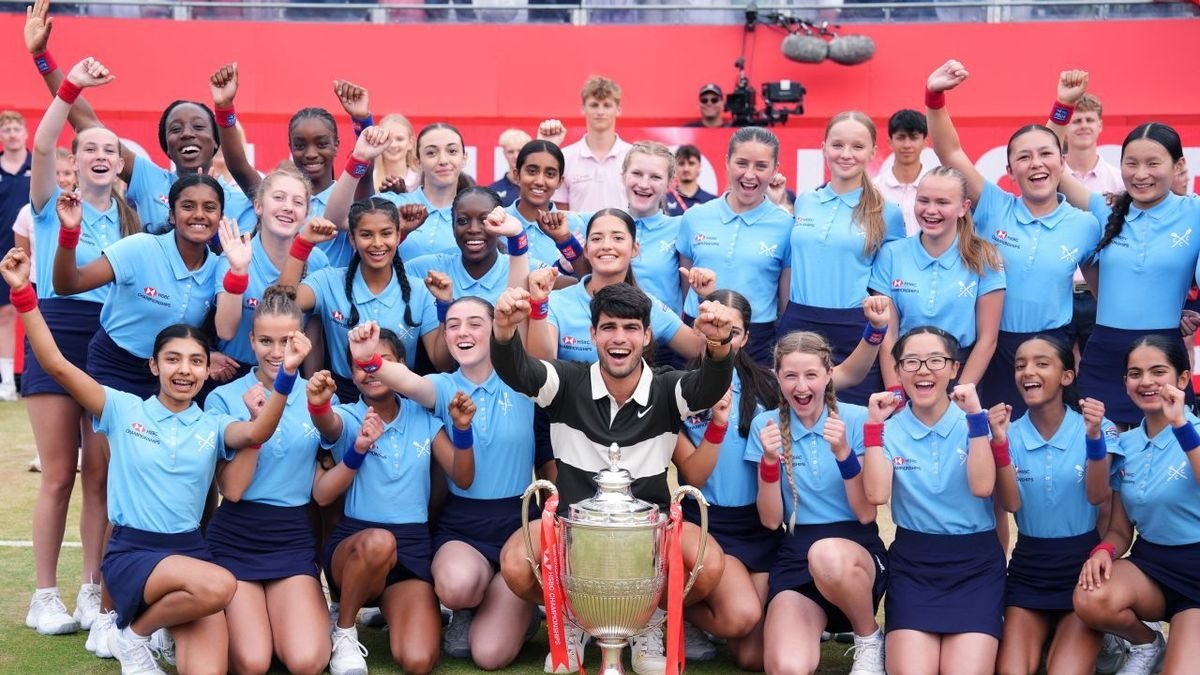 Alcaraz conquista el torneo de Queen’s y llega en forma a Wimbledon - EUROPA PRESS