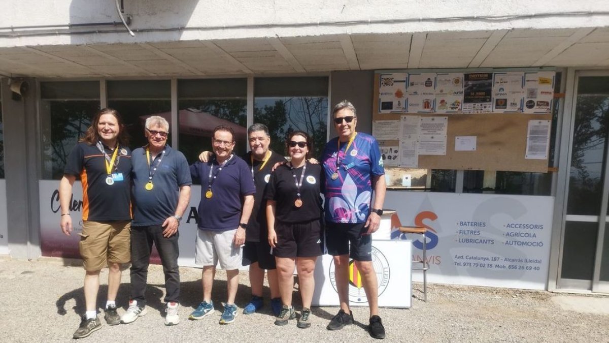 A la foto, els diferents guanyadors.