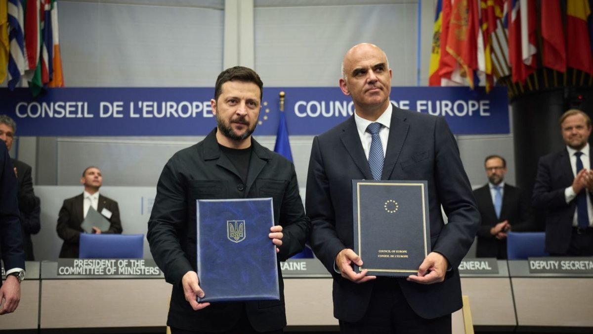 Zelenski i el cap del Consell d’Europa, Alain Berset. - PRESIDENCIA D’UCRAÏNA