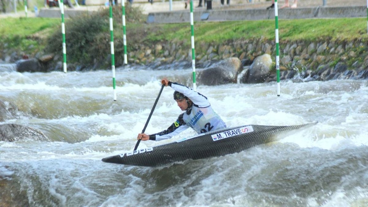 Miquel Travé, en una imatge d’arxiu durant una competició de canoa. - SEGRE