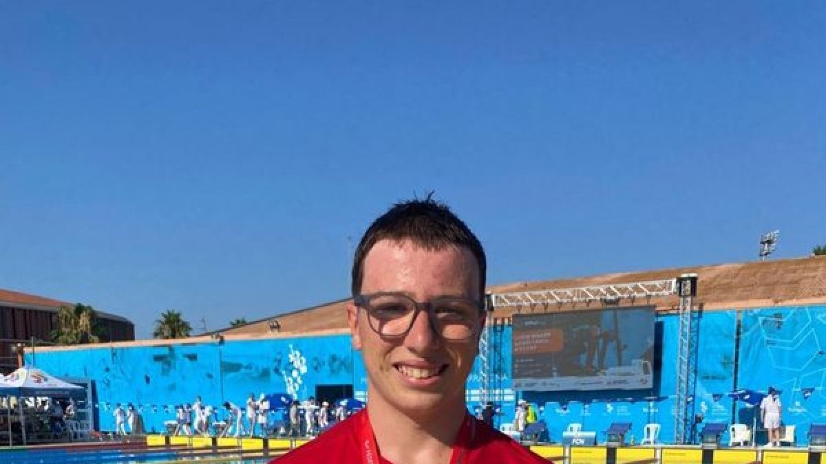 Roger Martín, amb la medalla de plata que va guanyar al Català.