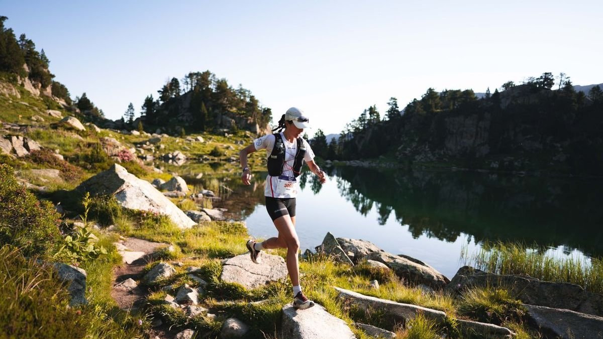 La xinesa Miao Yao, la desena millor corredora del món, durant un tram de la prova. - UTMB IBERIA