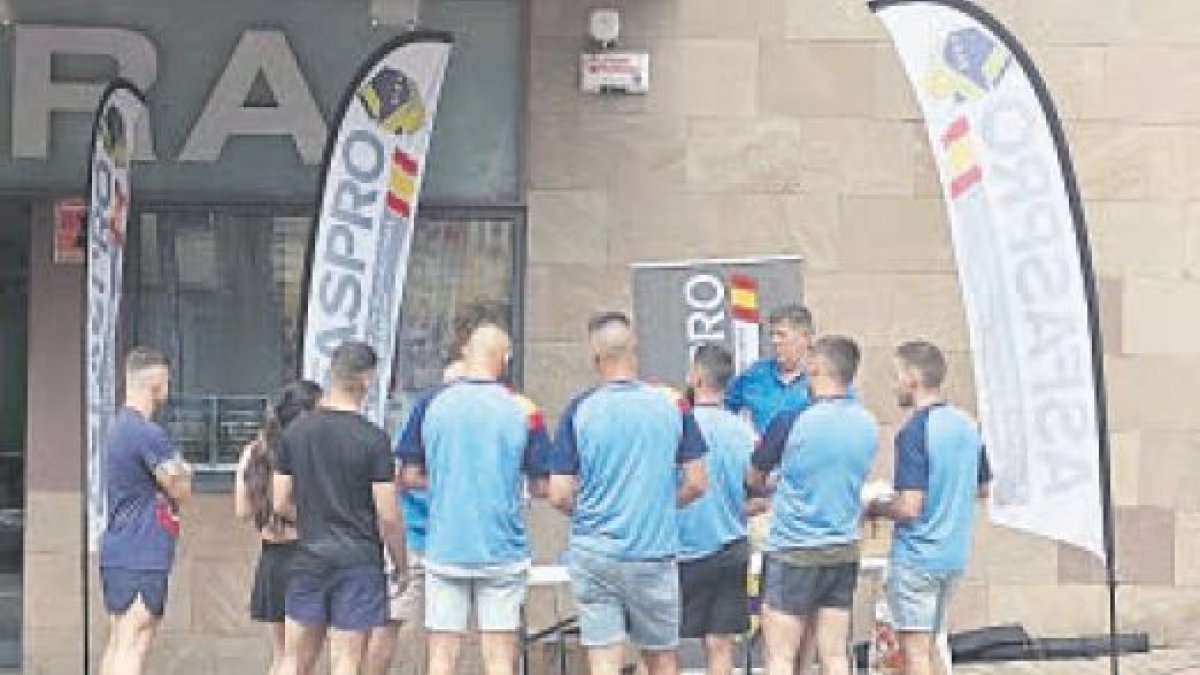 El punt d’informació instal·lat ahir a la tarda a Tremp.