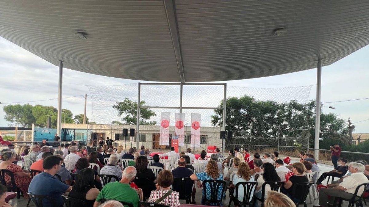 La celebració dels socialistes lleidatans a Torre-serona. - PSC