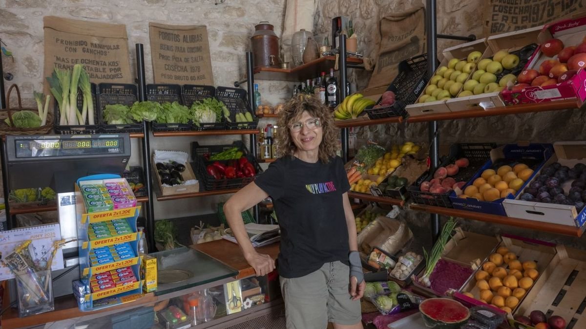 Ca la Paula, de Torrebesses, un dels comerços que participen en la iniciativa. - RAFA ARIÑO