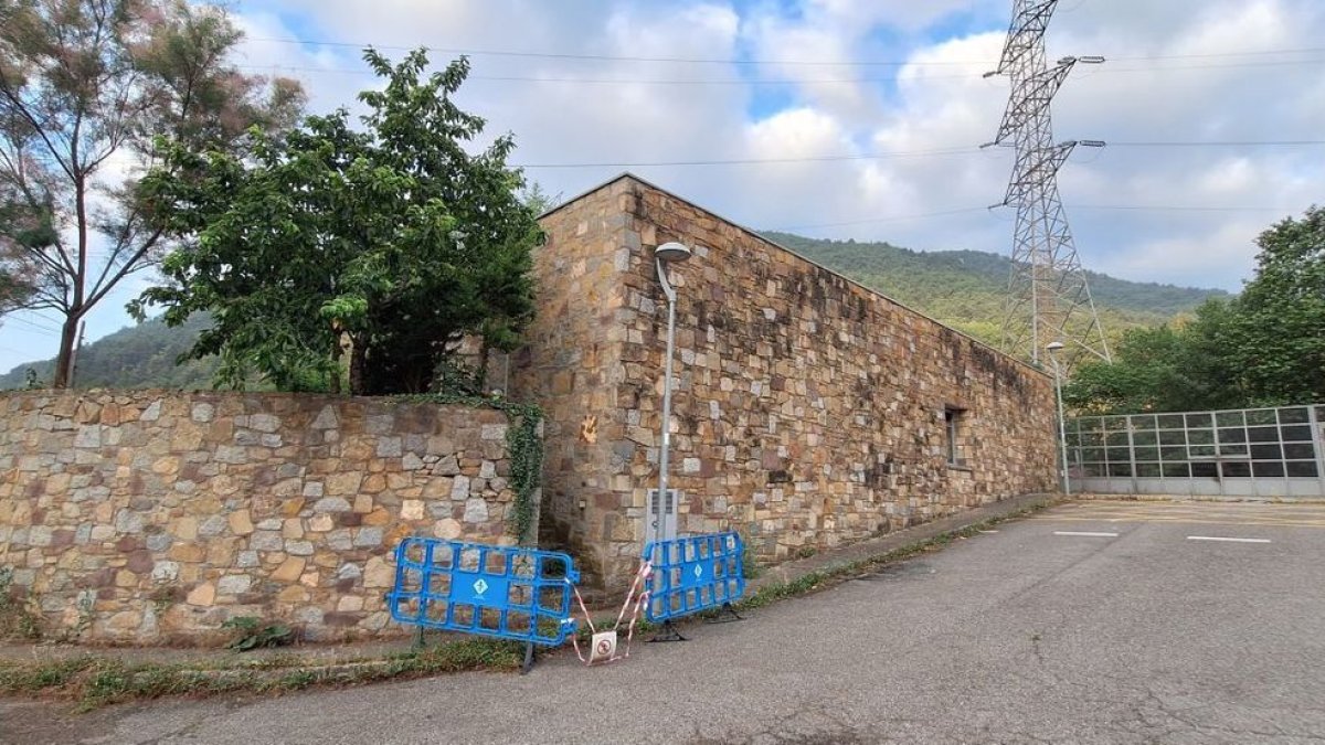 Imatge de la casa del conserge annexa a l’institut.