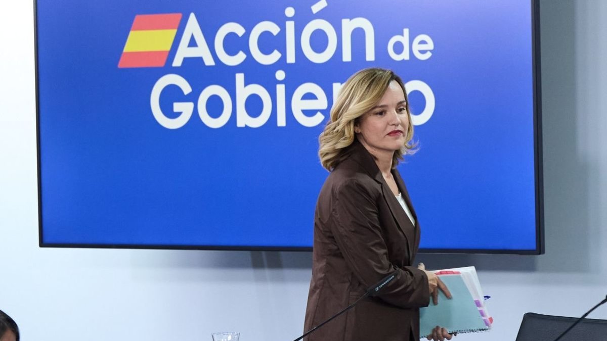 Alegría a su llegada a la rueda de prensa tras el Consejo de Ministros. - EUROPA PRESS