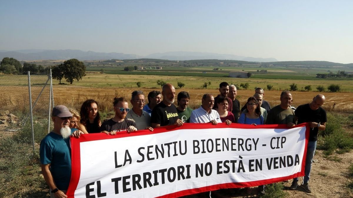 Alcaldes de Ponent contrarios a la planta de biogás de La Sentiu de Sió. - MAGDALENA ALTISENT