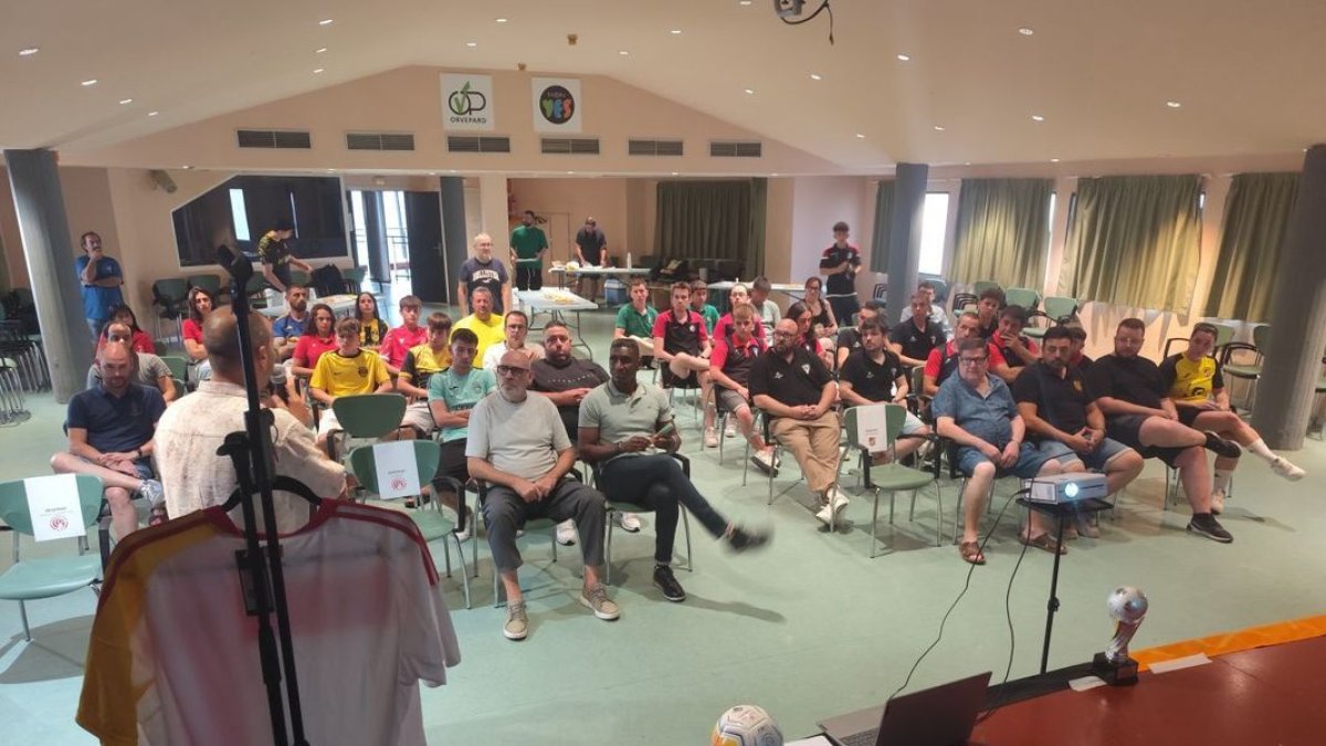 Un momento de la presetación, ayer en Orvepard, del Memorial Quim Sala. - JCMC