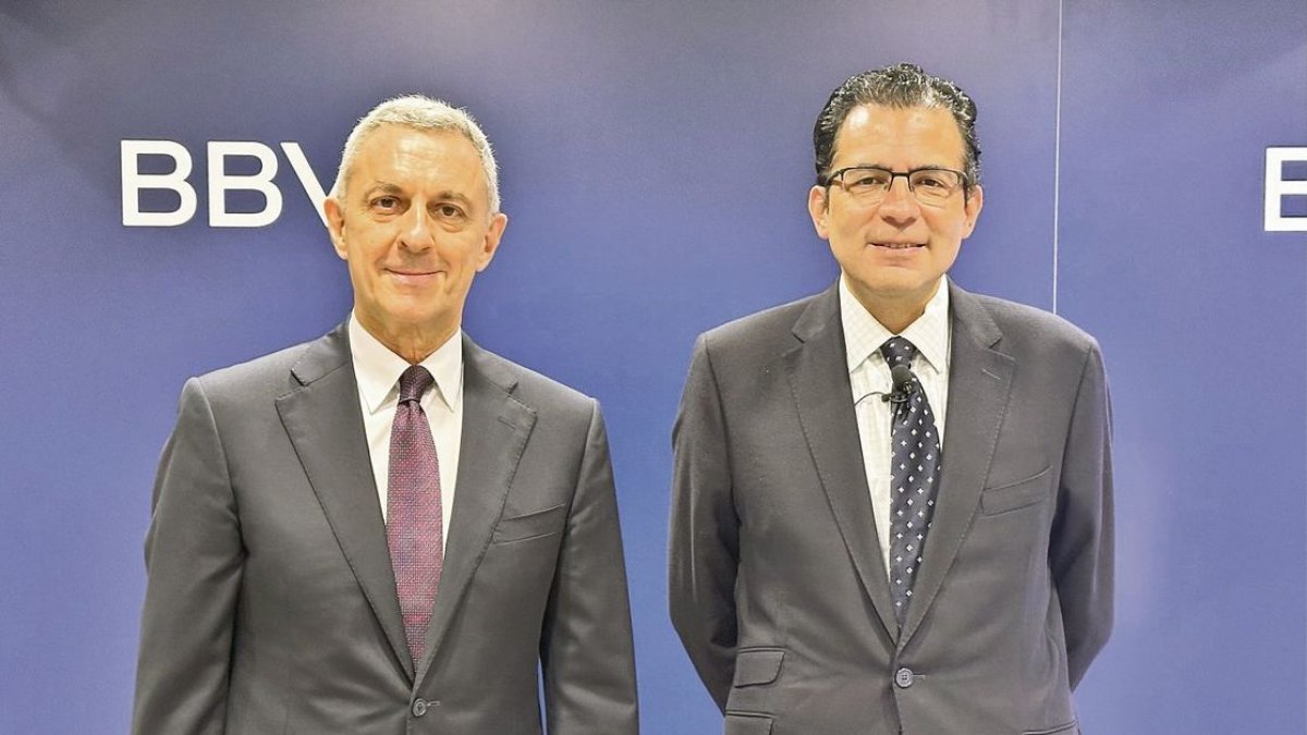 José Ballester i Miguel Cardoso, en la presentació de l’últim informe de BBVA Research. - BBVA