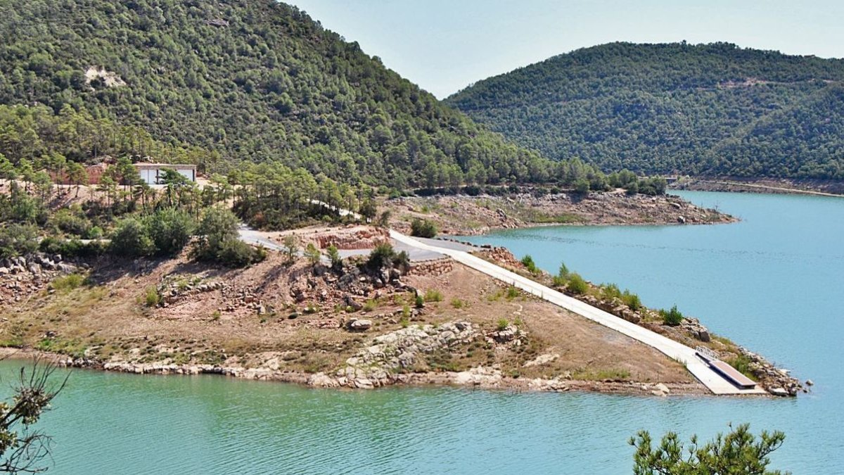 Imatge d’arxiu de l’embarcador de Vilaplana a Rialb. - E. FARNELL