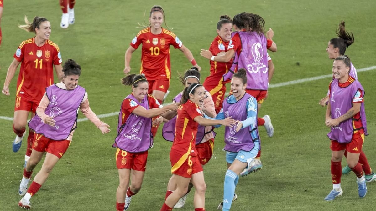 La final de la Eurocopa, en La 1 - EFE/EPA/GAETAN BALLY