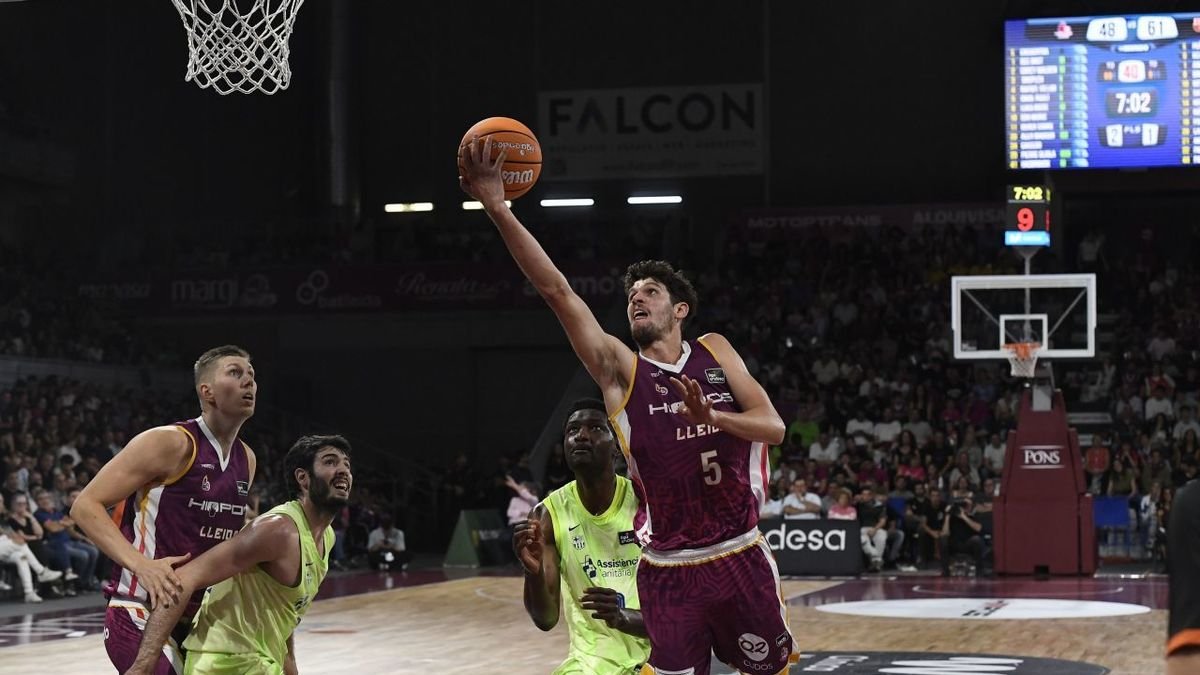 El conjunto azulgrana será el rival en el estreno del Hiopos ante su afición.