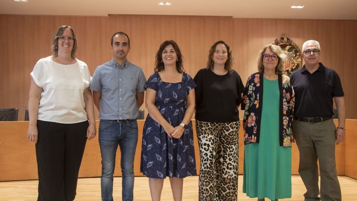 Los 6 ediles que conforman ahora el equipo de gobierno. - LAIA PEDRÓS