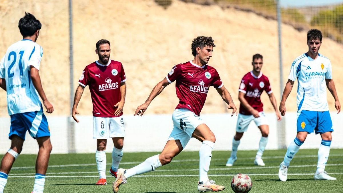 El primer onze de la pretemporada de Gabri Garcia. - ATLÈTIC LLEIDA