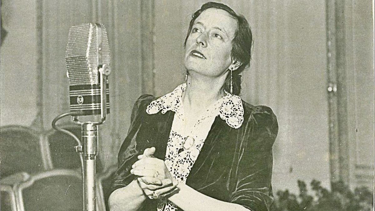 La cantante Conxita Badia en 1939.