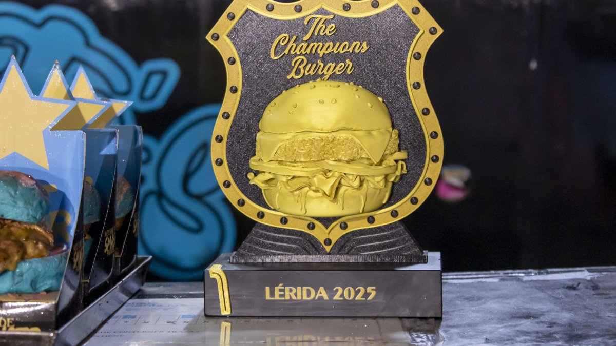 Una imatge del trofeu del Champions Burger Smash Edition celebrat a Lleida.