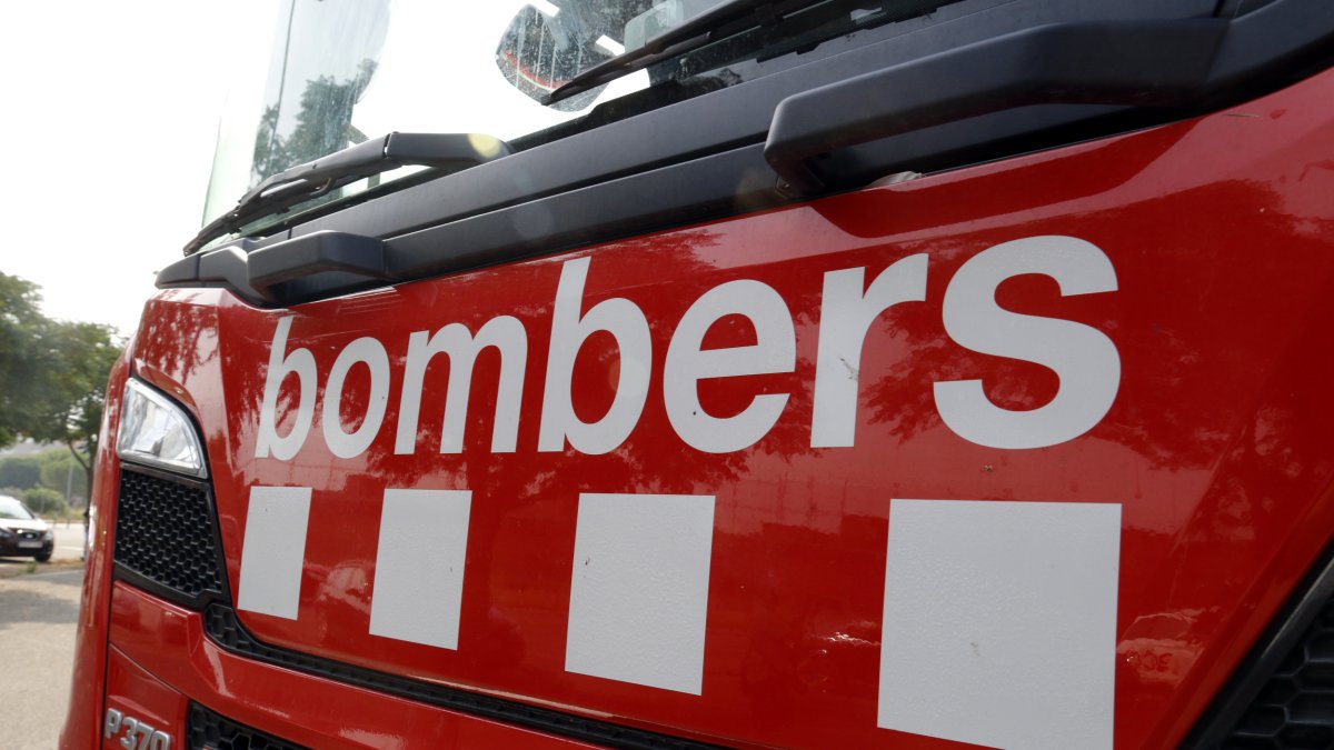 Frontal d'un camió dels Bombers de la Generalitat.