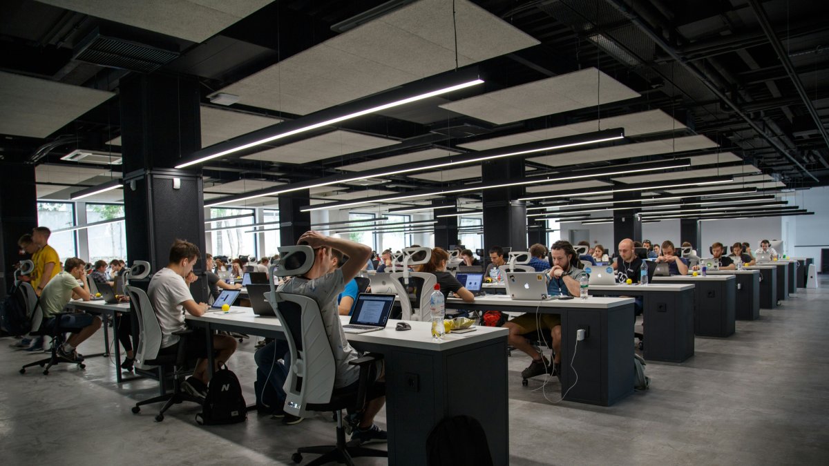 Alex Kotliarskyi / Unsplash