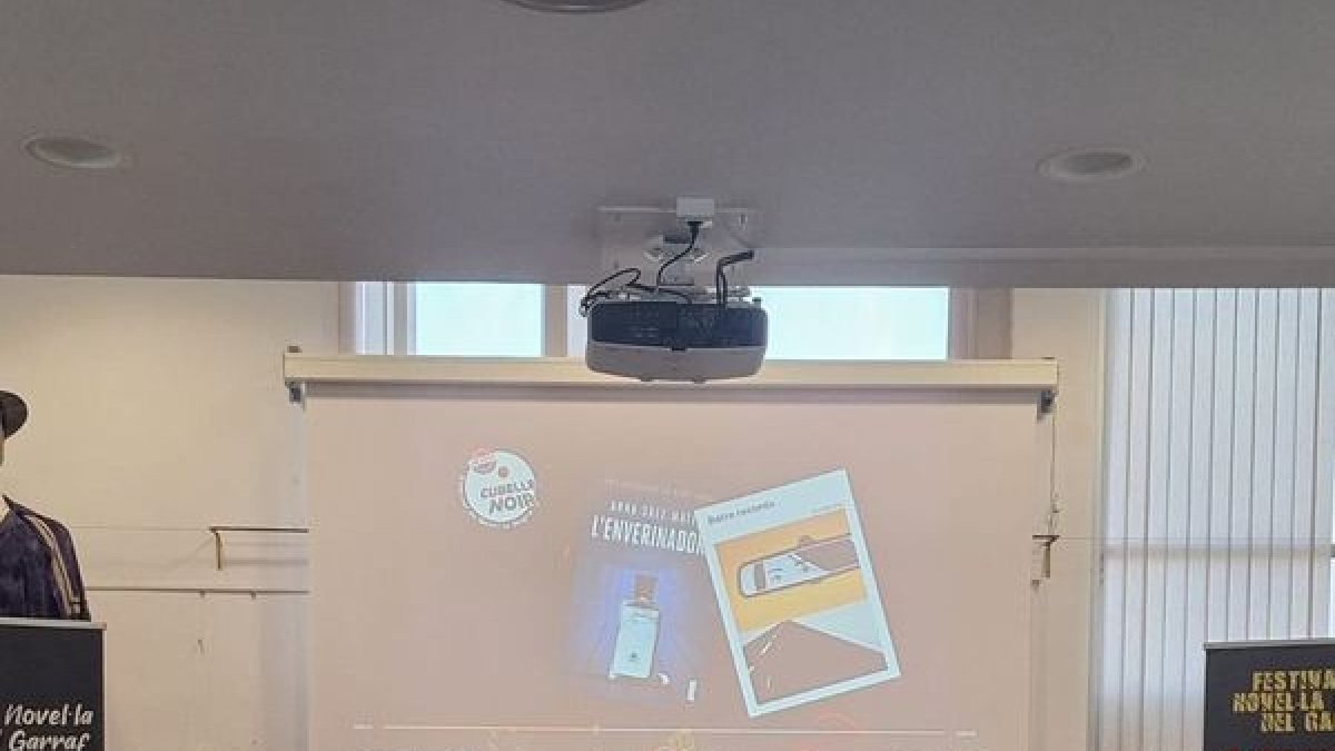 Debate el viernes en el Cubelles Noir con Anna Sàez (2ª der.). - CUBELLES NOIR